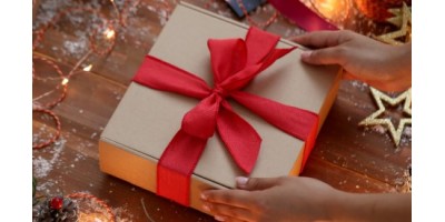 Що подарувати вчителю на Новий рік